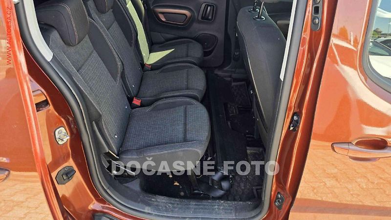 Peugeot Rifter (2020) 1.5HDi MAXi 7míst, GT Line - fotka 7 z 9