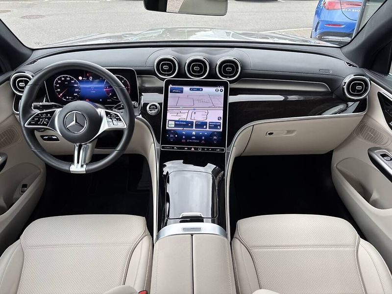 Mercedes-Benz GLC (2024) 220 d 4MATIC kupé - fotka 12 z 27