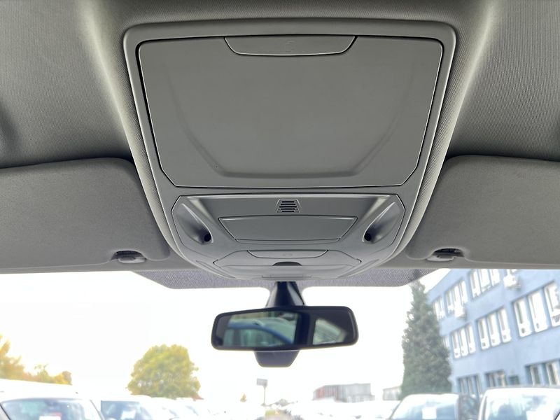 Ford S-MAX 2.0TDCi 7MÍST TAŽNÉ KLIMA ALU - fotka 20 z 46
