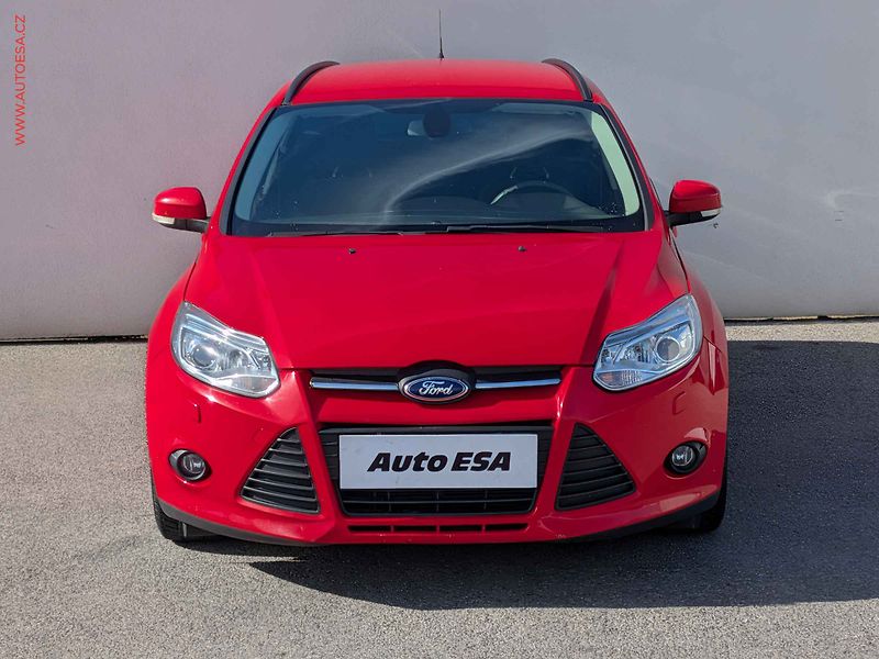 Ford Focus (2013) 1.6TDCi, 2.maj, AC, tempo - fotka 2 z 14