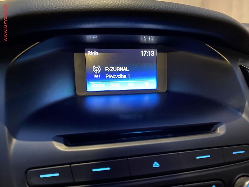 Ford Focus (2016) 1.5 TDCi, ČR, AC, temp - fotka 15 z 17