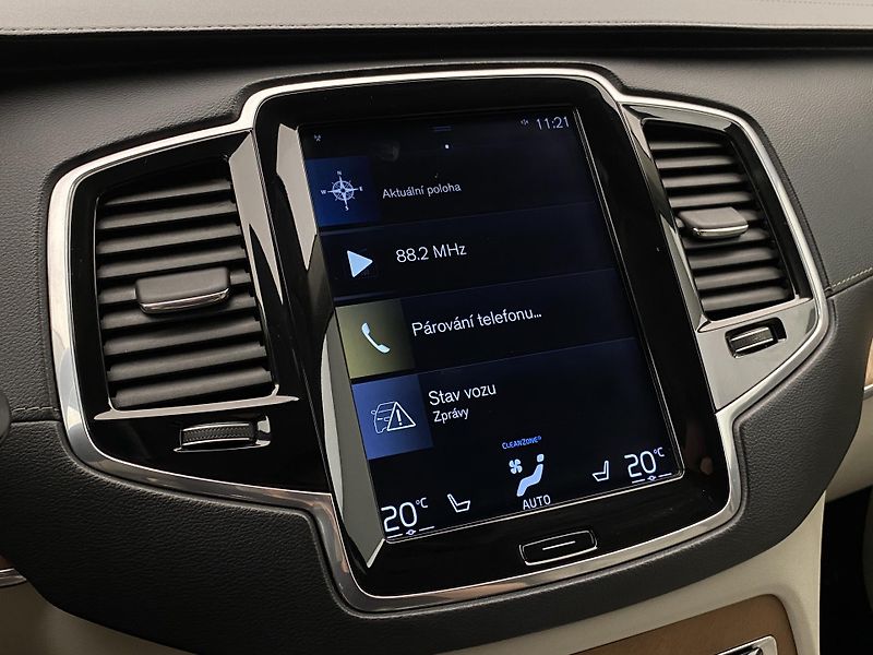 Volvo XC90 D5 AWD INSCRIPTION REZERVACE - fotka 8 z 49