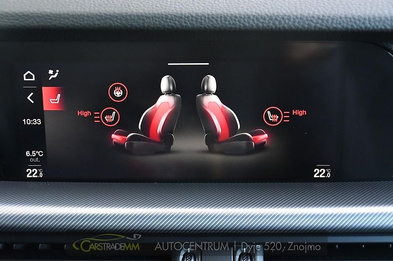 Alfa Romeo Stelvio 2,2 D 16V 210k Veloce AT8-Q4 - fotka 42 z 55