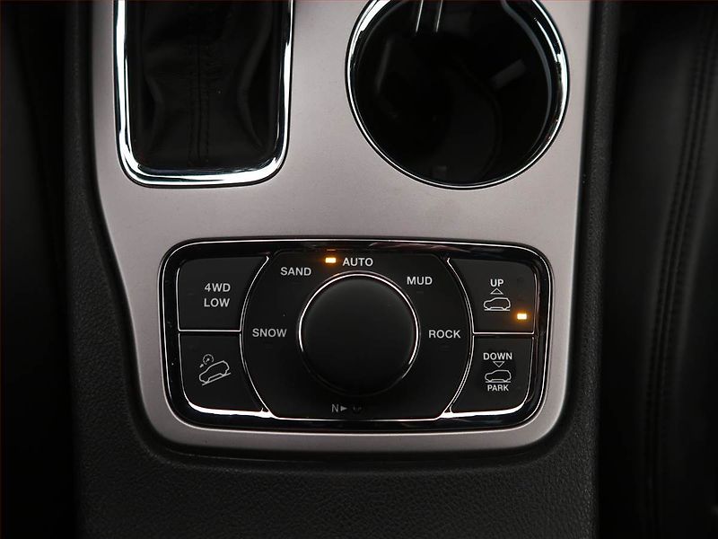 Jeep Grand Cherokee (2019) Overland 3.0 CRD, 4X4, AUTOMAT - fotka 14 z 17