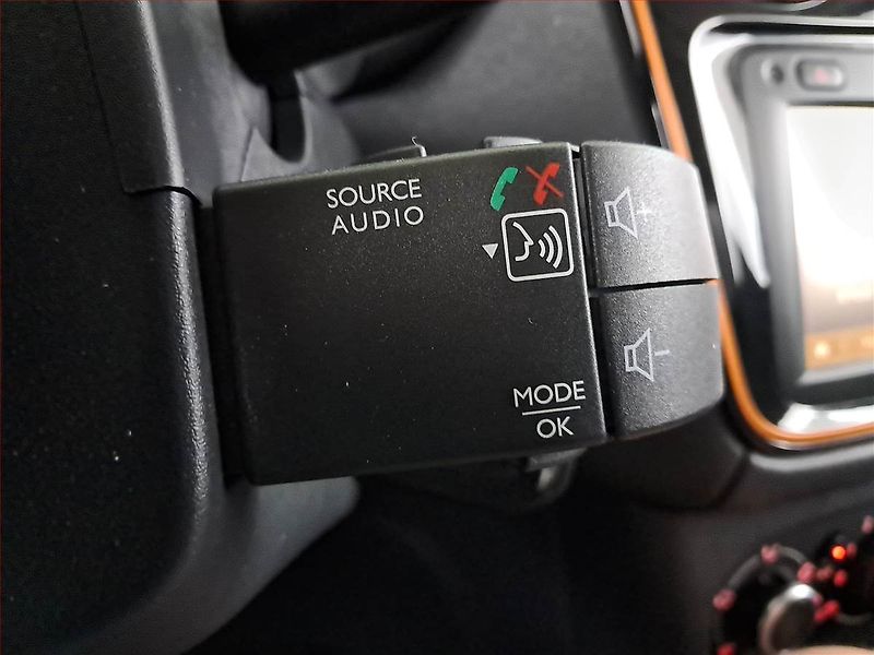 Dacia Dokker (2017) Stepway 1.2 TCe, 5Míst, ČR - fotka 16 z 19