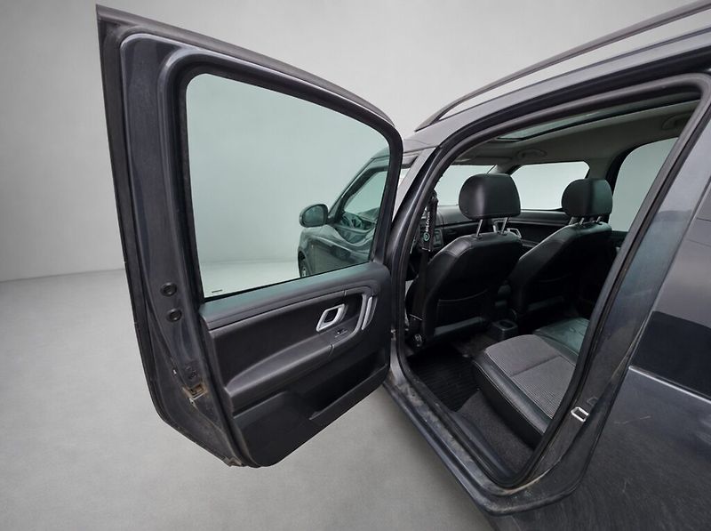 Škoda Roomster (2007) 1.9 TDi - fotka 11 z 23