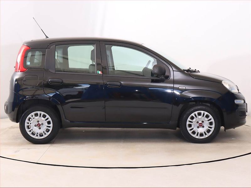Fiat Panda (2020) Easy 1.2 - fotka 6 z 14