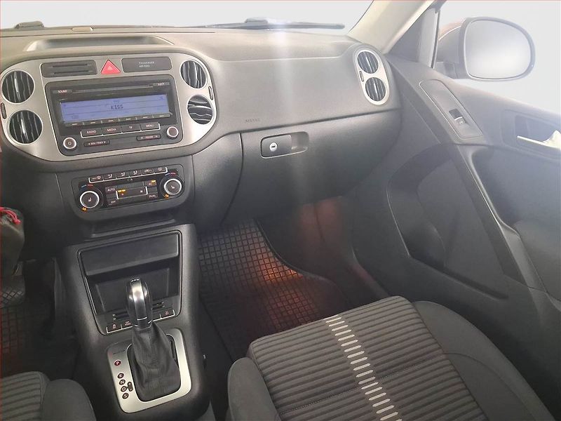Volkswagen Tiguan (2011) Freestyle 2.0 TSI, 4X4 - fotka 8 z 16