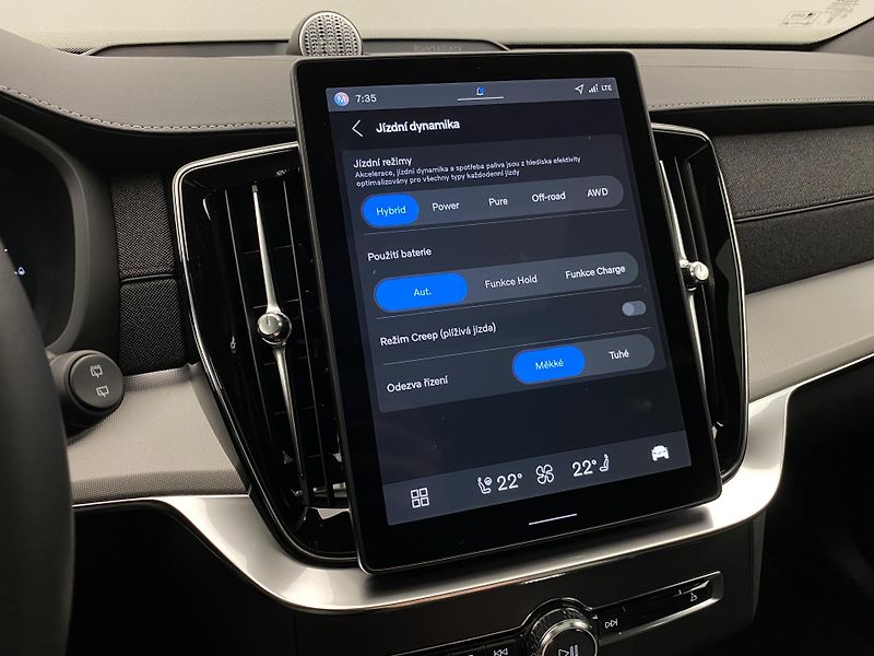 Volvo XC90 (2025) T8 AWD RECHARGE BLACK EDITION  - fotka 58 z 80