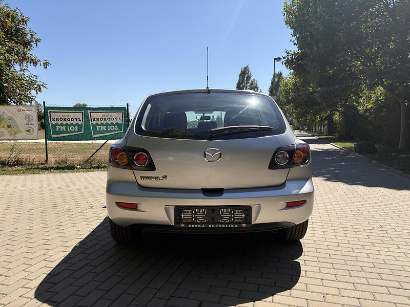 Mazda 3 1.6 Sport Active - fotka 9 z 29
