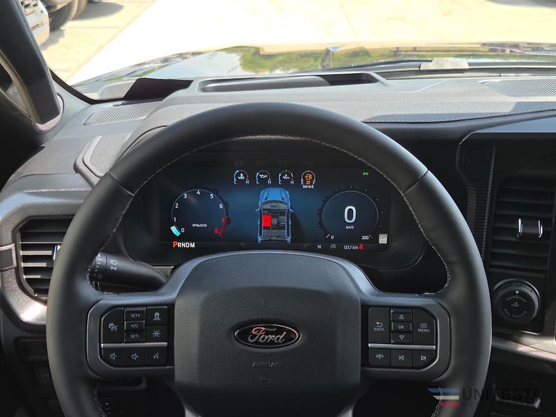 Ford F-150 (2026) F150 Lariat sport V8  400HP - fotka 22 z 34