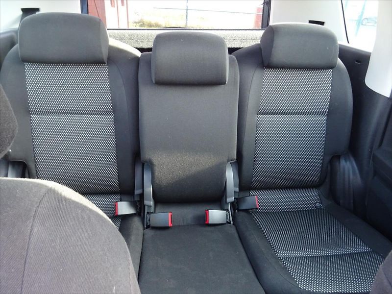 Škoda Roomster 1,6 TDI - fotka 18 z 36