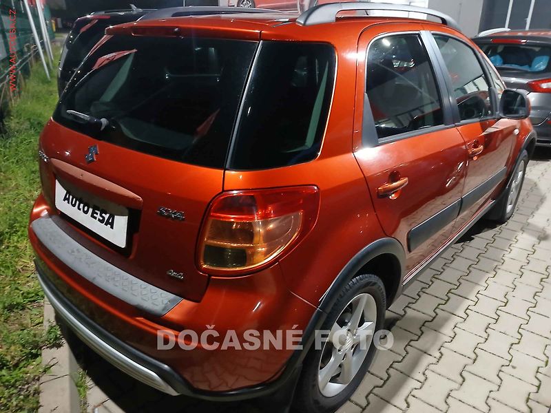 Suzuki SX4 (2007) 1.6 i 4x4, ČR, AC - fotka 2 z 3