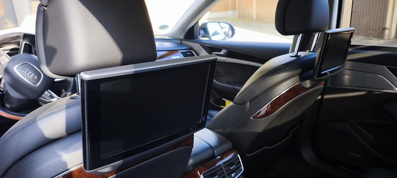 Audi A8 (2013) Audi A8, Audi A8L 4.2 V8, LONG - fotka 31 z 65