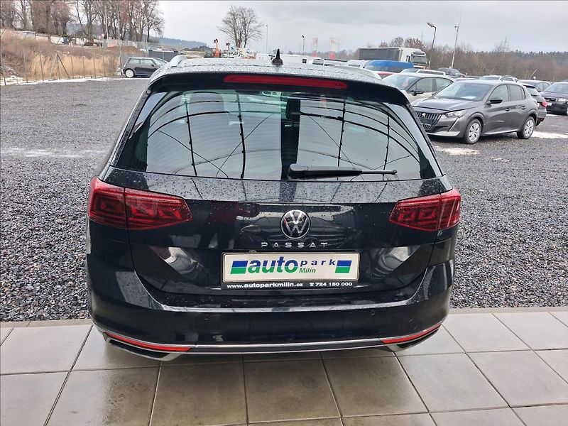 Volkswagen Passat 2,0 2.0TDi, metrix, DPH - fotka 6 z 19