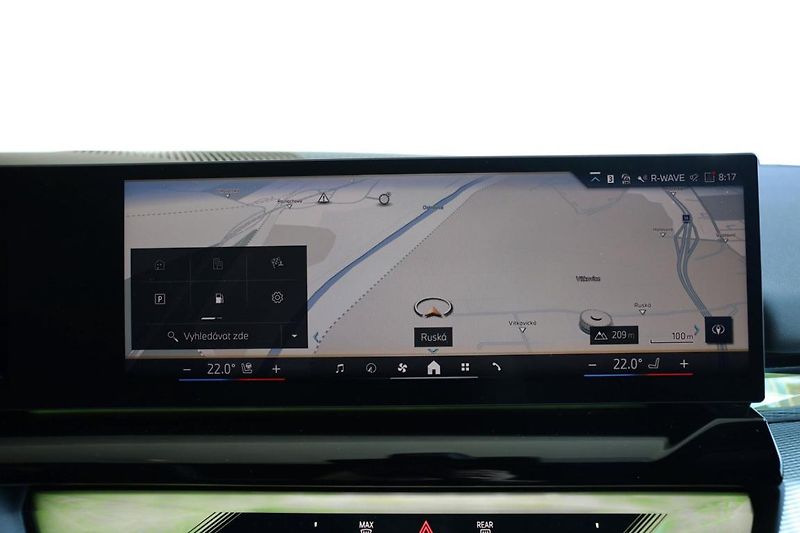 BMW Řada 5 540d xDrive Touring - fotka 14 z 32