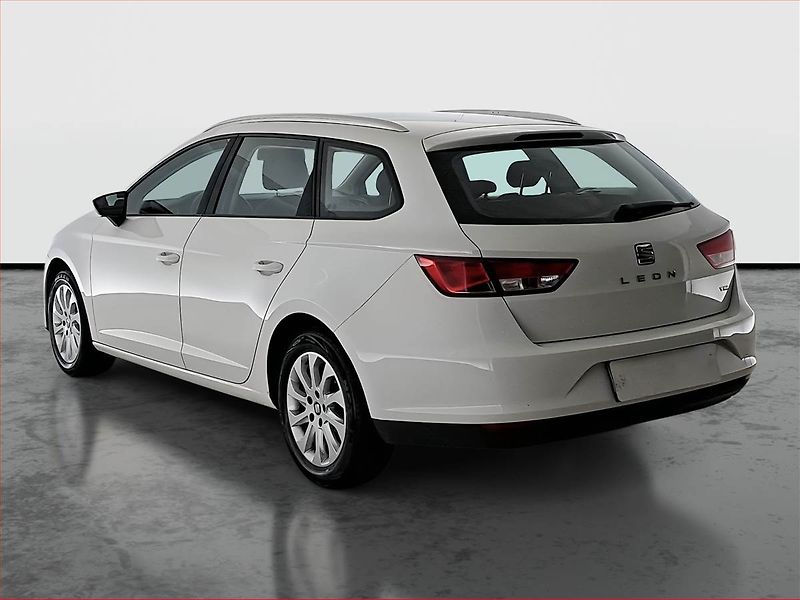 Seat Leon (2015) Style 1.2 TSI, Serv.kniha - fotka 4 z 19