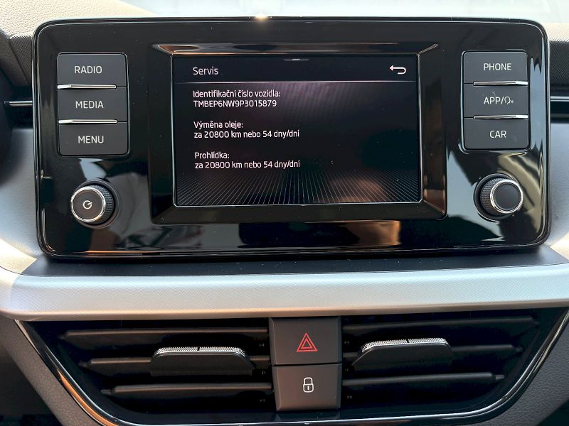 Škoda Scala (2022) 1.0 TSI / 70 kW / AMBITION - fotka 28 z 28