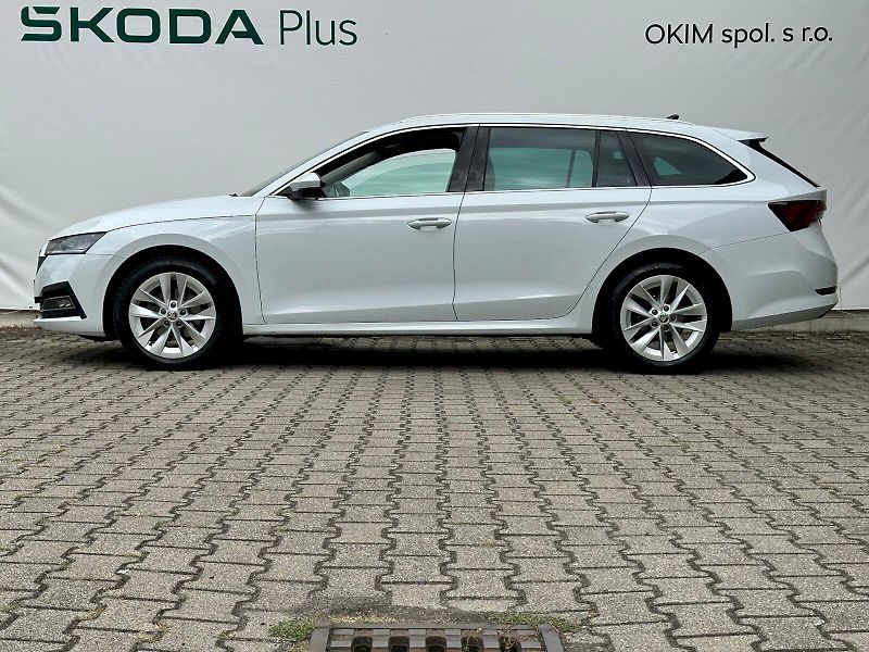 Škoda Octavia (2023) 2.0 TDI 110kW DSG Style Combi - fotka 3 z 21