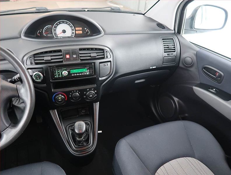 Hyundai Matrix (2009) 1.6, ČR,1.maj, po STK - fotka 8 z 15