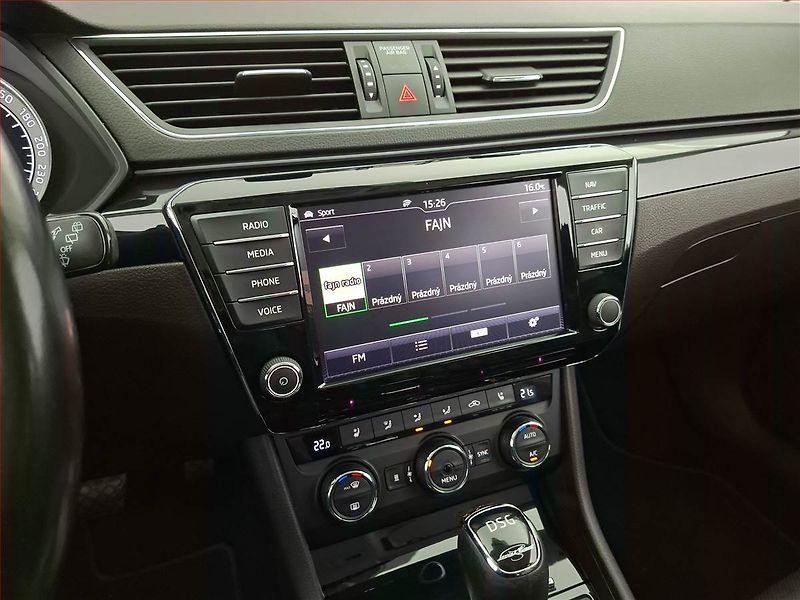 Škoda Superb (2016) Laurin&Klement 2.0 TDI, 4X4 - fotka 12 z 25