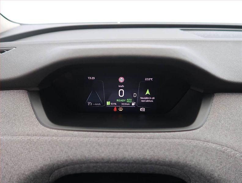 Škoda Enyaq (2022) 60 (62 kWh), SoH 92% - fotka 11 z 25