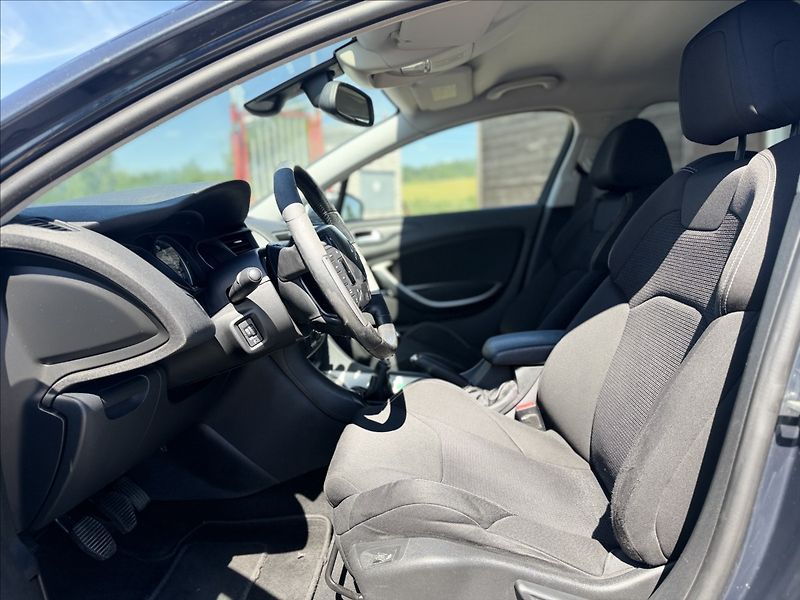Citroën C5 2,0 HDI 103kW NOVÉ ROZVODY - fotka 9 z 28