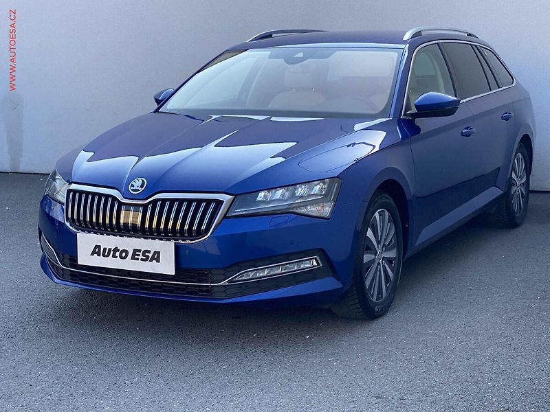 Škoda Superb (2022) 1.5 TSi, 2.maj,ČR, Style - fotka 3 z 19