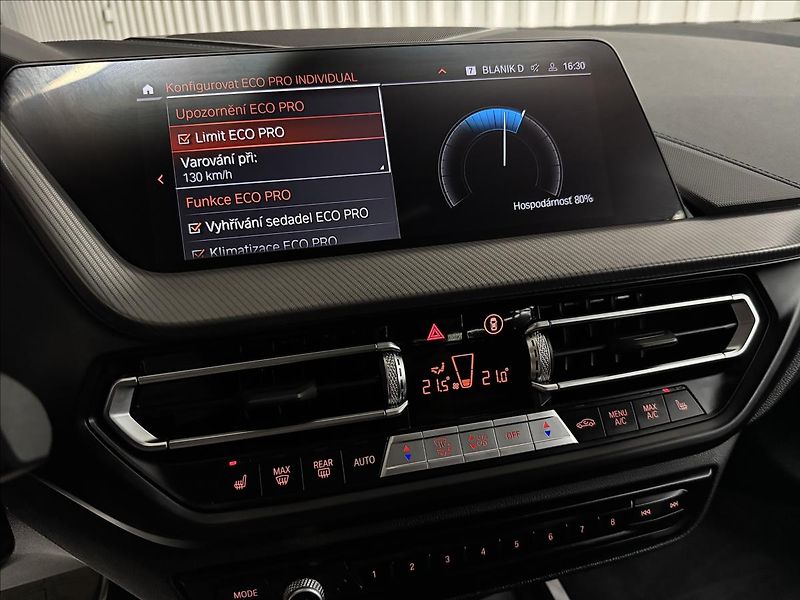 BMW Řada 1 120i M Sport Virtual Pano LED - fotka 24 z 47