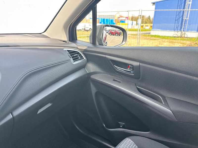 Suzuki S-Cross 1,4 BoosterJet Premium - fotka 21 z 26