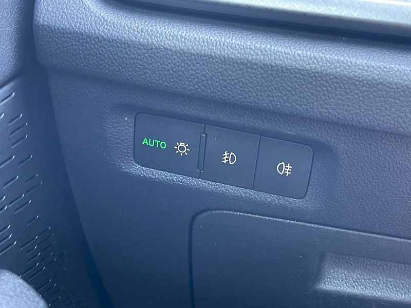 Škoda Octavia (2020) 1.5 TSI 110kW Ambition Plus co - fotka 7 z 33