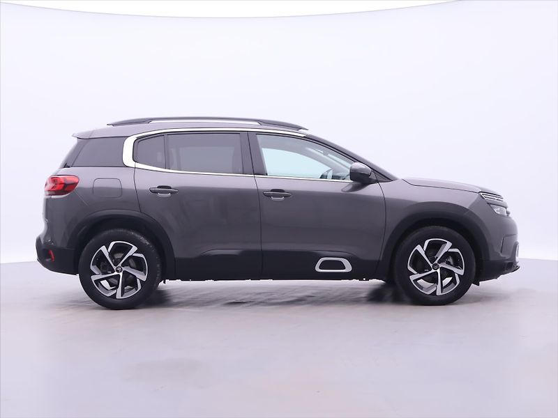 Citroën C5 Aircross 1,2 PureTech Navi R.Kam. - fotka 8 z 32