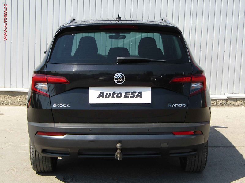 Škoda Karoq (2018) 1.6TDi, ČR, Style, DSG, TZ - fotka 5 z 17