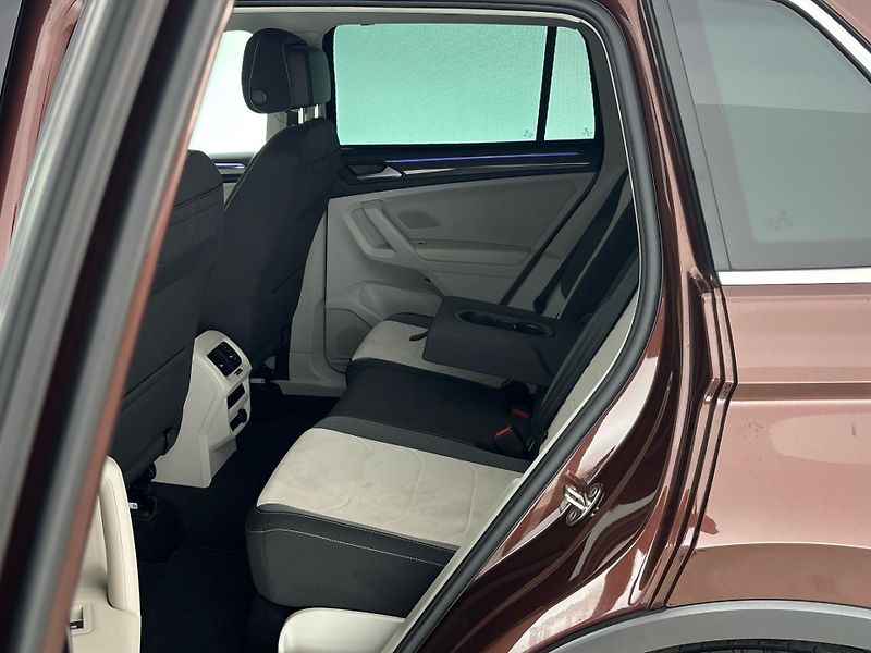 Volkswagen Tiguan Elegance DSG - fotka 8 z 28