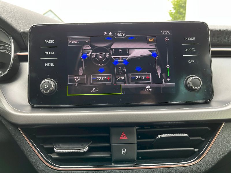 Škoda Scala (2022) 1.5 TSI 110kW Style - fotka 25 z 27