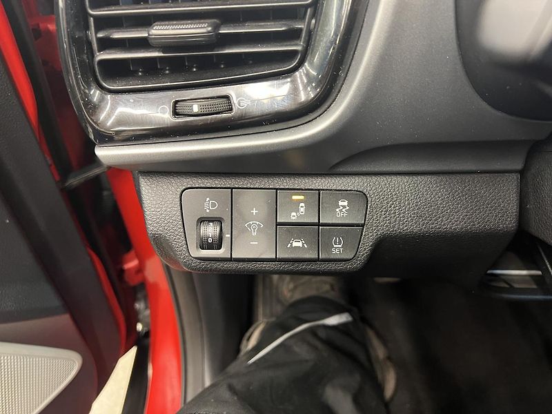 Kia Stonic 1.0 DGI  88kW - fotka 12 z 13
