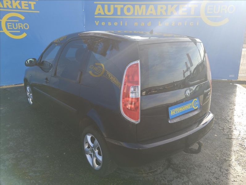 Škoda Roomster 1,2 TSi 63KW - fotka 6 z 16
