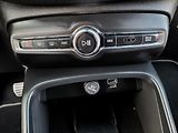 Volvo XC40 T4 Recharge,R-design kůže - náhled 28