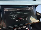 Audi e-tron 55 300kW NightV B&O HUD Tažné - náhled 12