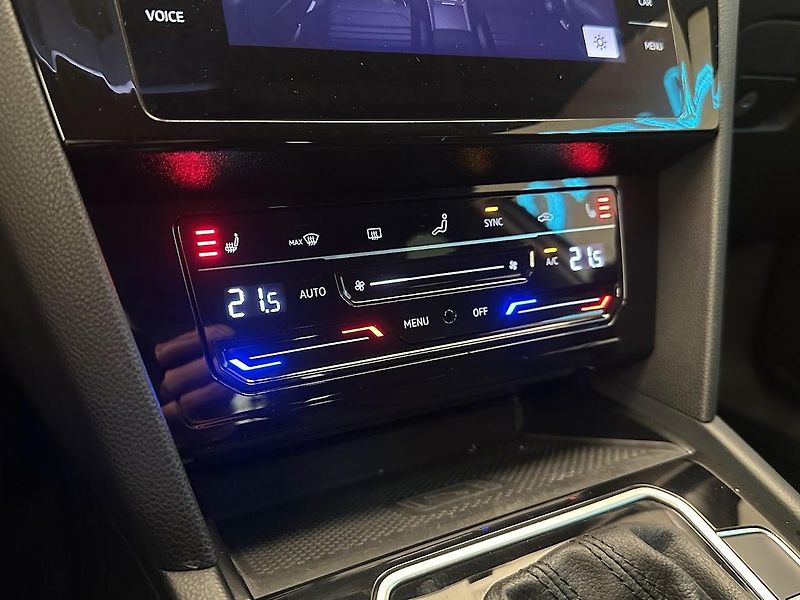 Volkswagen Passat (2022) 2.0 TDi Style Business DSG  - fotka 29 z 30