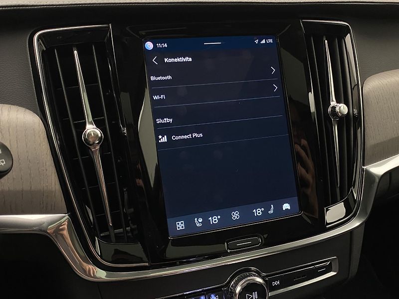 Volvo V90 CC B5 AWD ULTIMATE REZERVACE - fotka 62 z 68