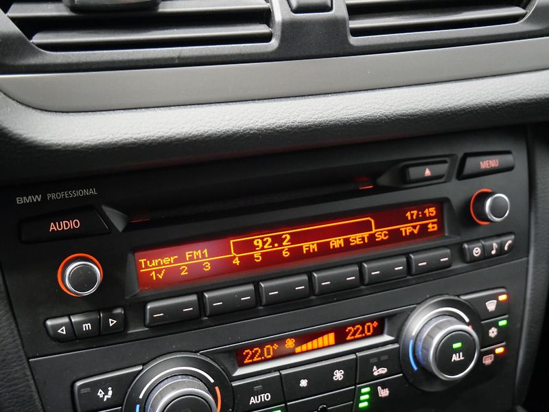 BMW X1 - fotka 21 z 25