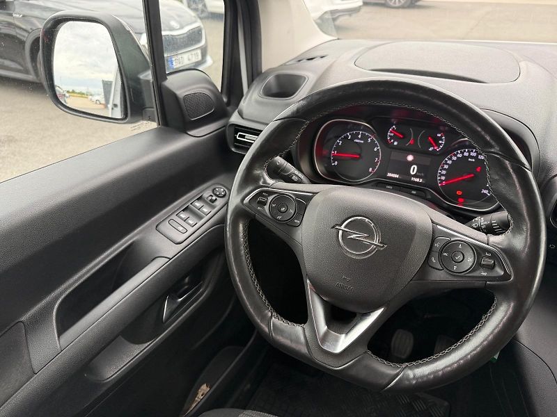 Opel Combo (2022) ELEGANCE+ 1.5CDTI 96kW TAŽNÉ - fotka 11 z 11