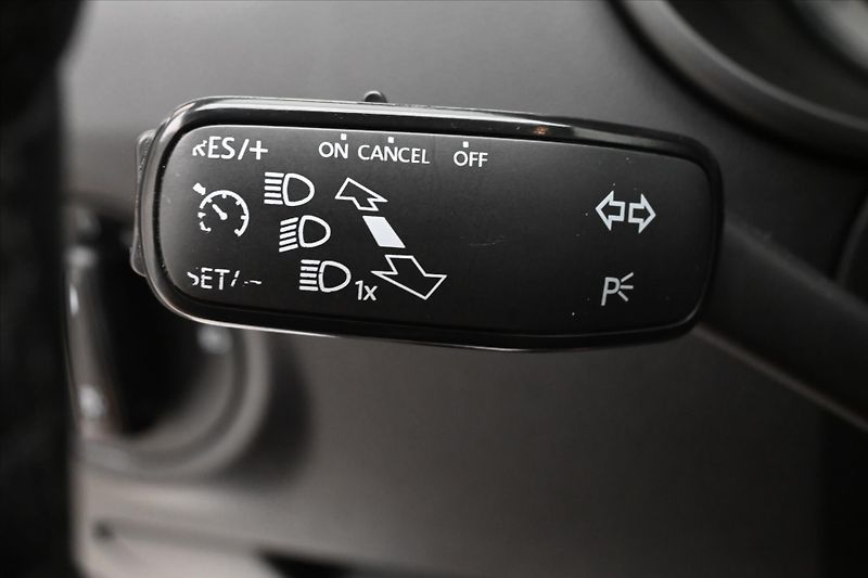 Škoda Octavia 2,0 TDI 110 kW DSG Clever Záru - fotka 22 z 30