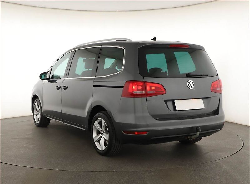 Volkswagen Sharan (2011) 2.0 TDI, 7 míst, Tempomat - fotka 4 z 25