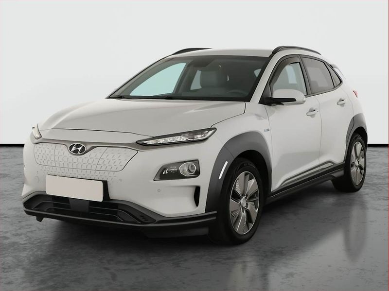 Hyundai Kona (2018) Electric 64 kWh, SoH 90% - fotka 2 z 20