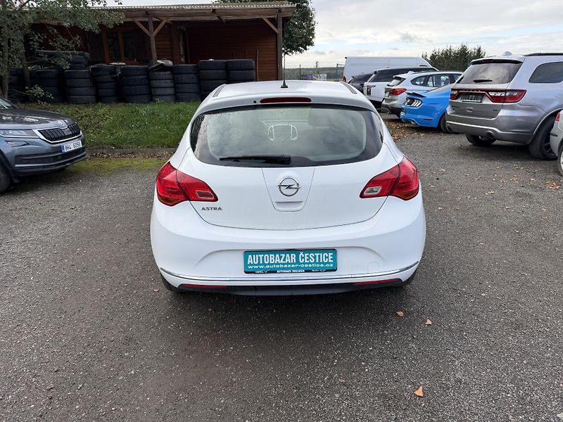 Opel Astra 1.6i - fotka 5 z 22