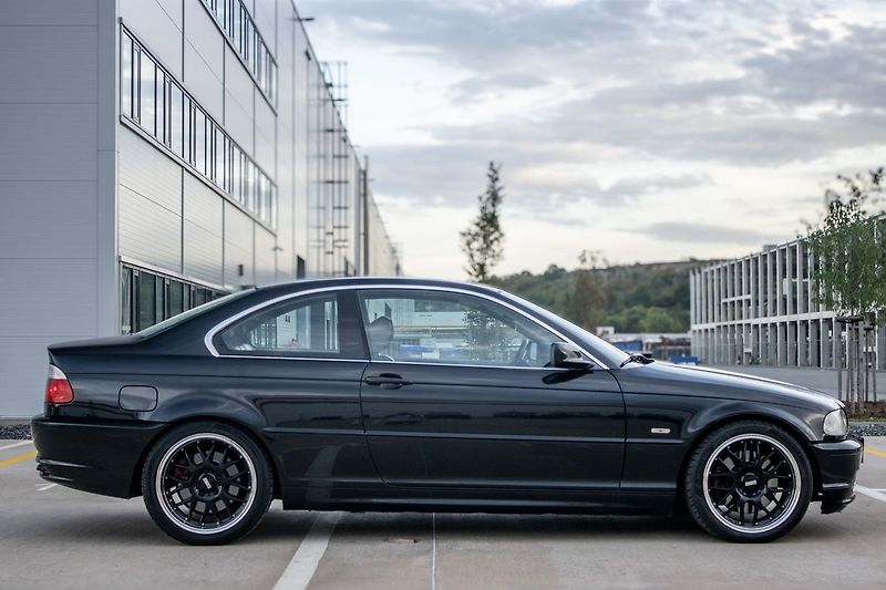 BMW Řada 3 Automat • 170 kW / 231 k - fotka 4 z 29