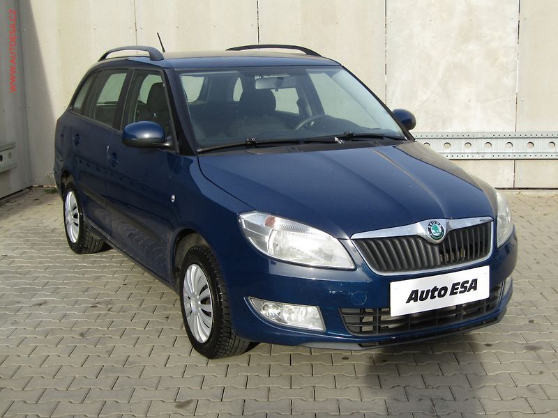 Škoda Fabia (2012) 1.6 TDi, ČR, AC, tažné - fotografie inzerátu
