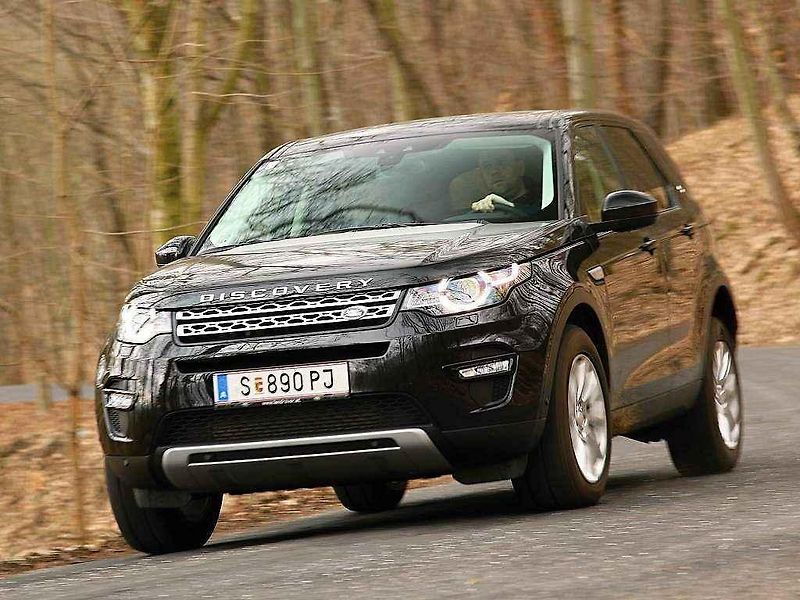 Land Rover Discovery Sport.